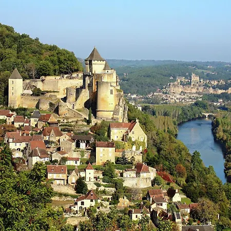 펜션 In Dordogne Near Lascaux Cave, Cleaning Included Falcou